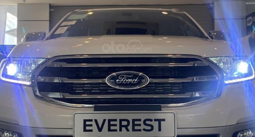 do-den-mica-oto-ford-everest-7