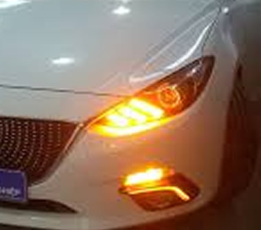 do-den-led-mutang-mazda-3-e