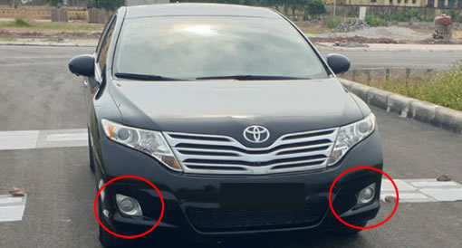 do-den-bi-gam-xe-o-to-toyota-venza-2