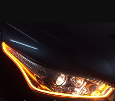 do-den-led-xe-o-to-toyota-yaris-2